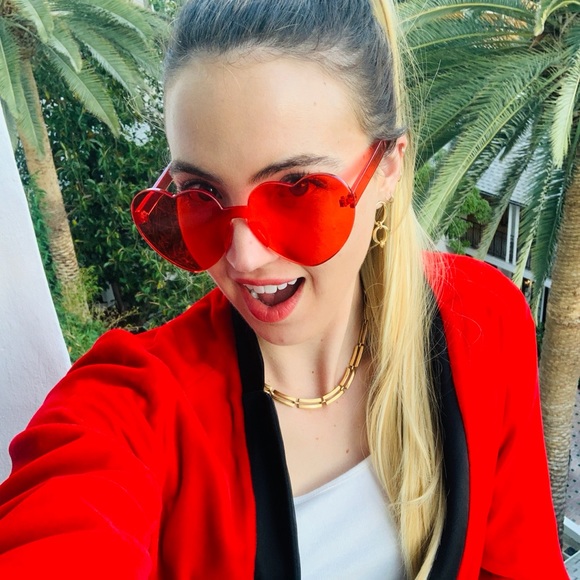 Red Heart Shaped Sunglasses - Picture 2 of 4